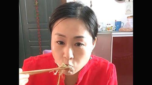 娱乐吃瓜酱好朋友小说,好朋友小说里的欢乐圈圈